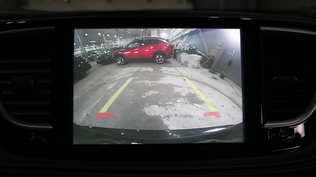 Chrysler Pacifica Touring L 2023 d&rsquo;occasion à vendre - 14