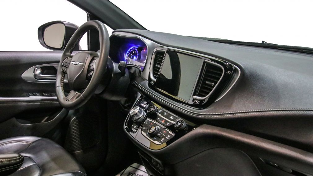 Chrysler Pacifica Touring L 2023 d’occasion à vendre - 25