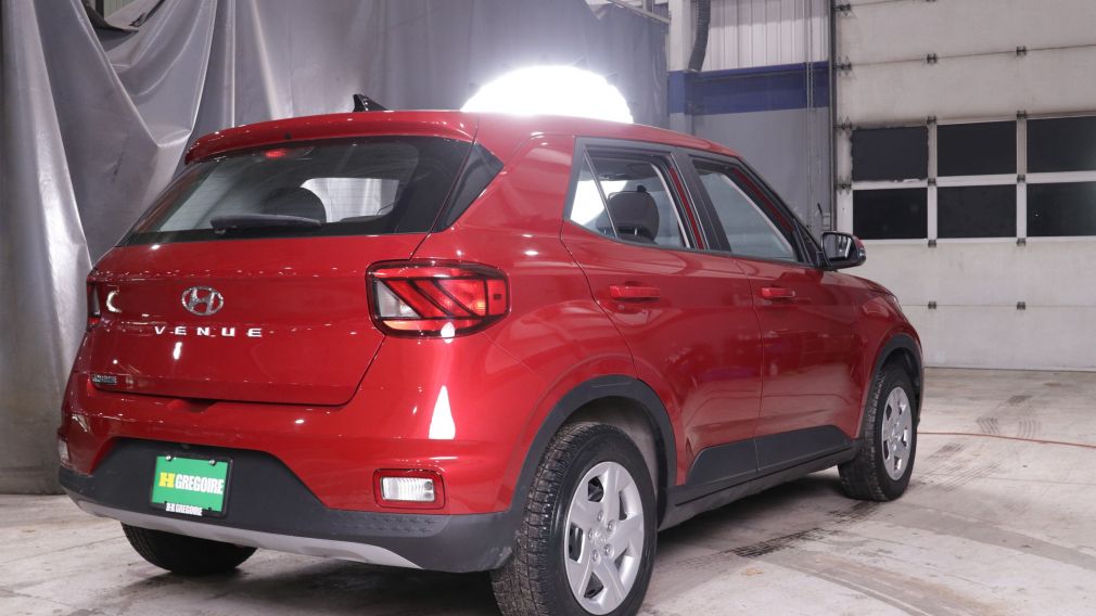 Hyundai Venue Essential 2022 d&rsquo;occasion à vendre - 6