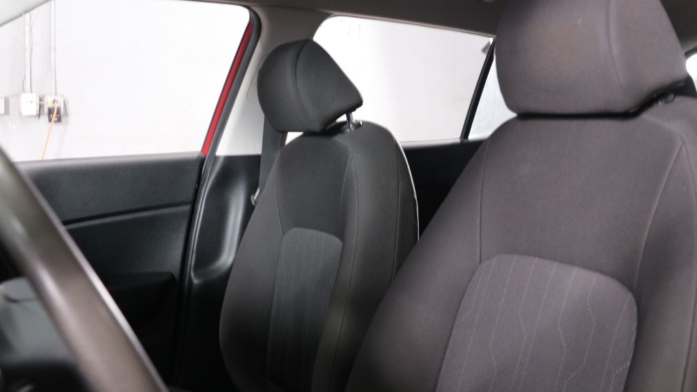 Hyundai Venue Essential 2022 d&rsquo;occasion à vendre - 8