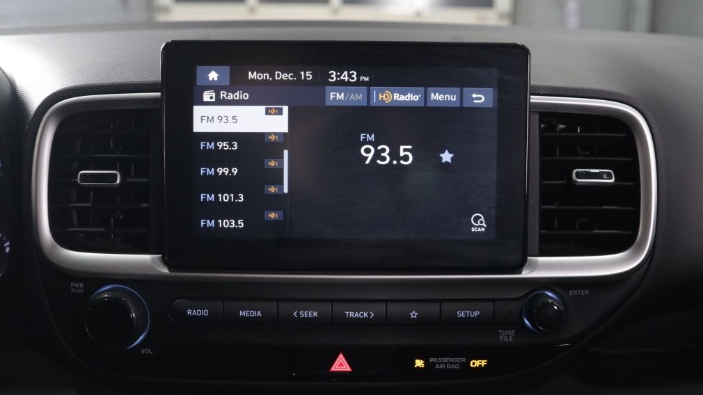 Hyundai Venue Essential 2022 d&rsquo;occasion à vendre - 13