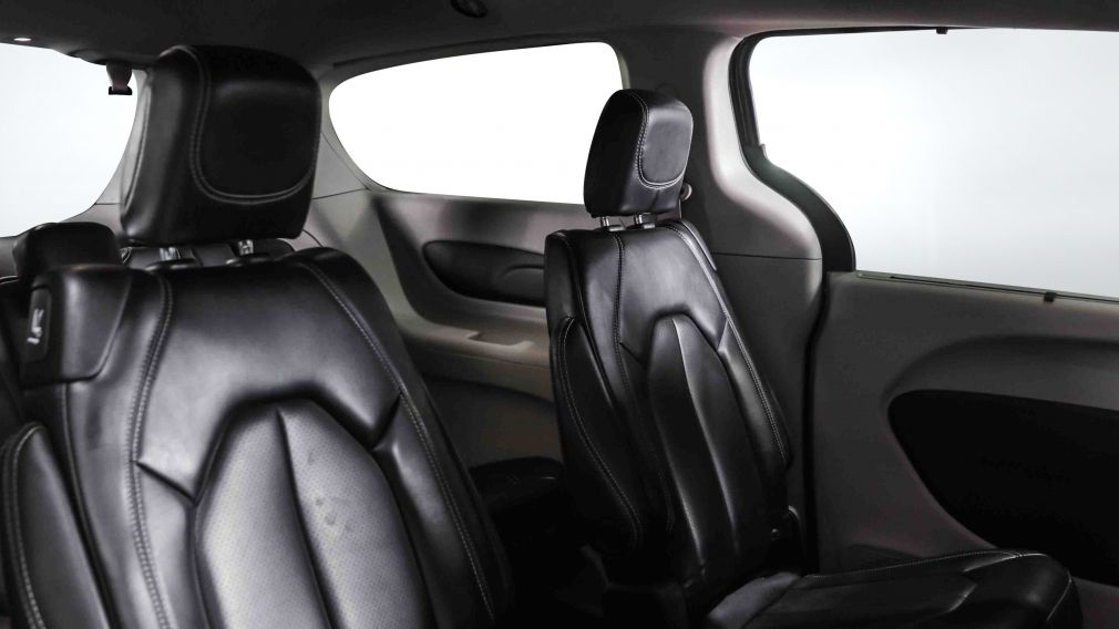 Chrysler Pacifica Touring L 2023 d&rsquo;occasion à vendre - 24