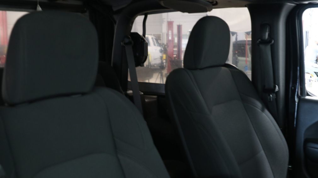 Jeep Wrangler Sport S 2019 d&rsquo;occasion à vendre - 21