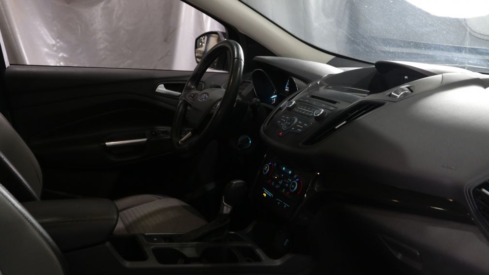 Ford Escape SE 2018 d&rsquo;occasion à vendre - 24