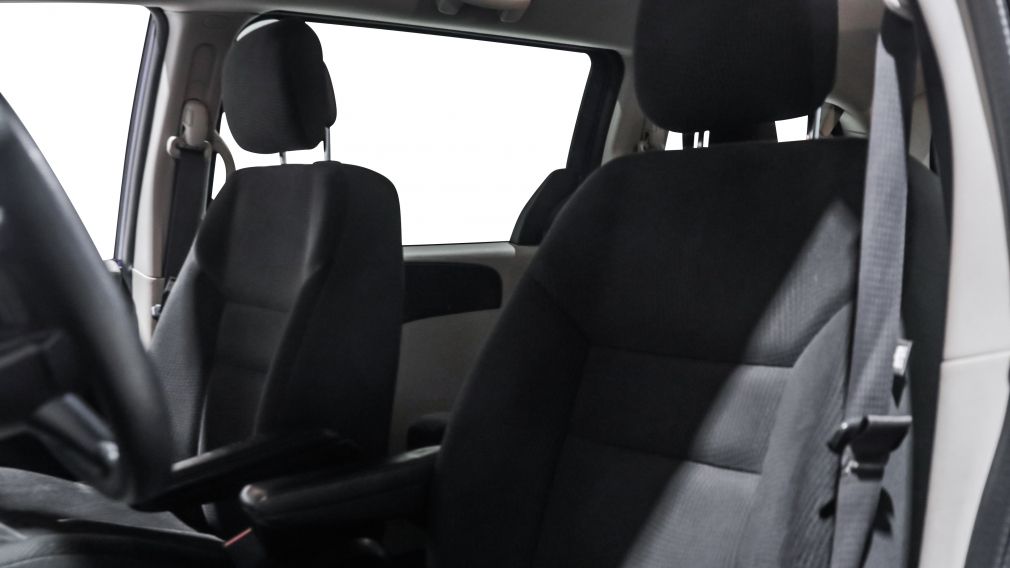 Dodge GR Caravan SXT 2019 d&rsquo;occasion à vendre - 11