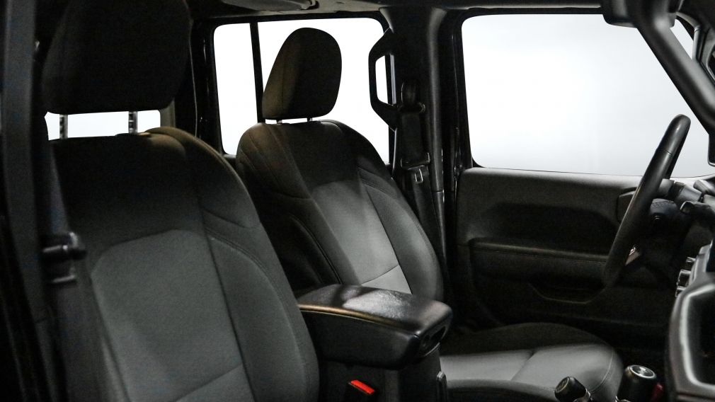 Jeep Wrangler Sport Altitude 2023 d’occasion à vendre - 19