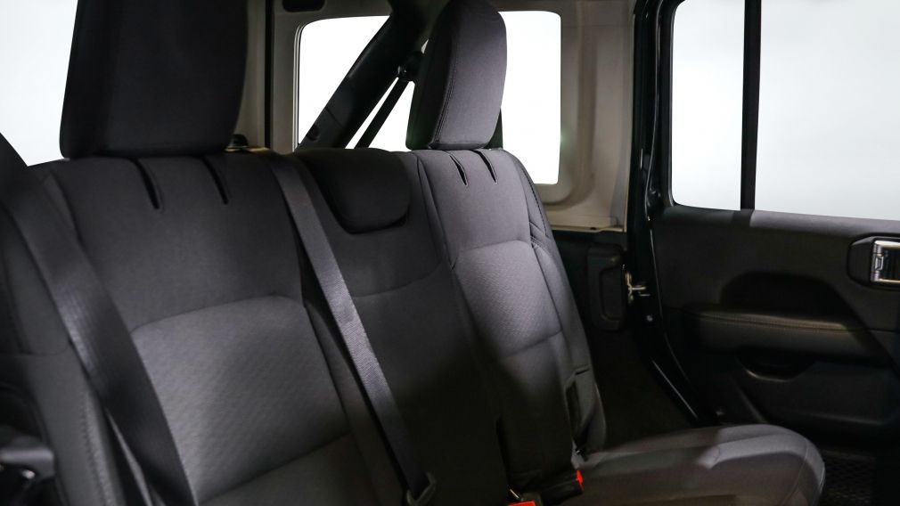 Jeep Wrangler Sahara 2023 d&rsquo;occasion à vendre - 21