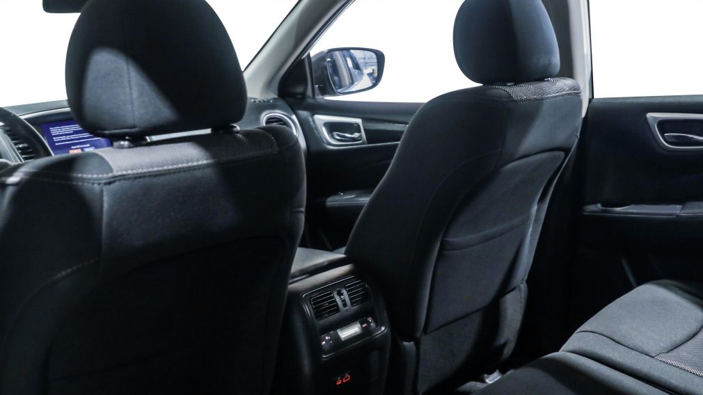Nissan Pathfinder SV Tech 2020 d’occasion à vendre - 18