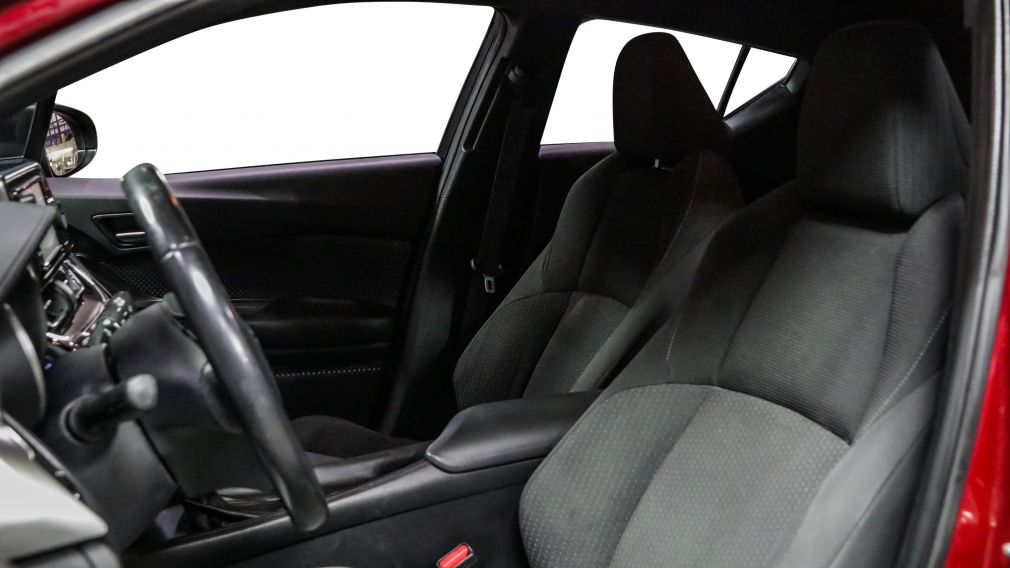 Toyota C-HR XLE 2018 d’occasion à vendre - 10