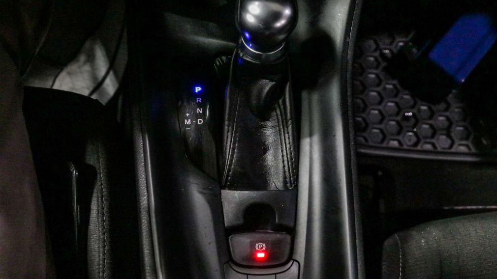 Toyota C-HR XLE 2018 d’occasion à vendre - 19