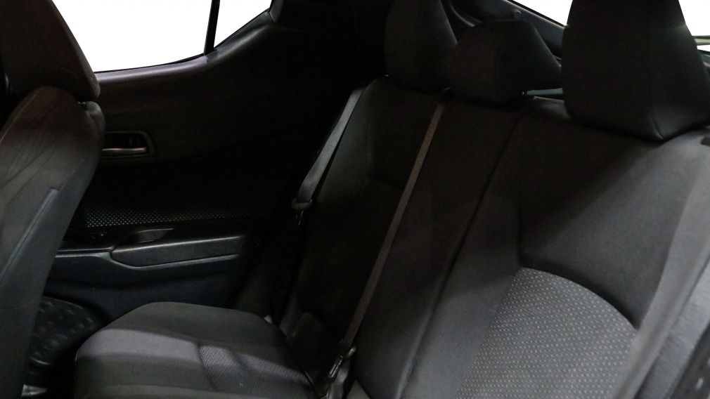 Toyota C-HR XLE 2018 d’occasion à vendre - 20