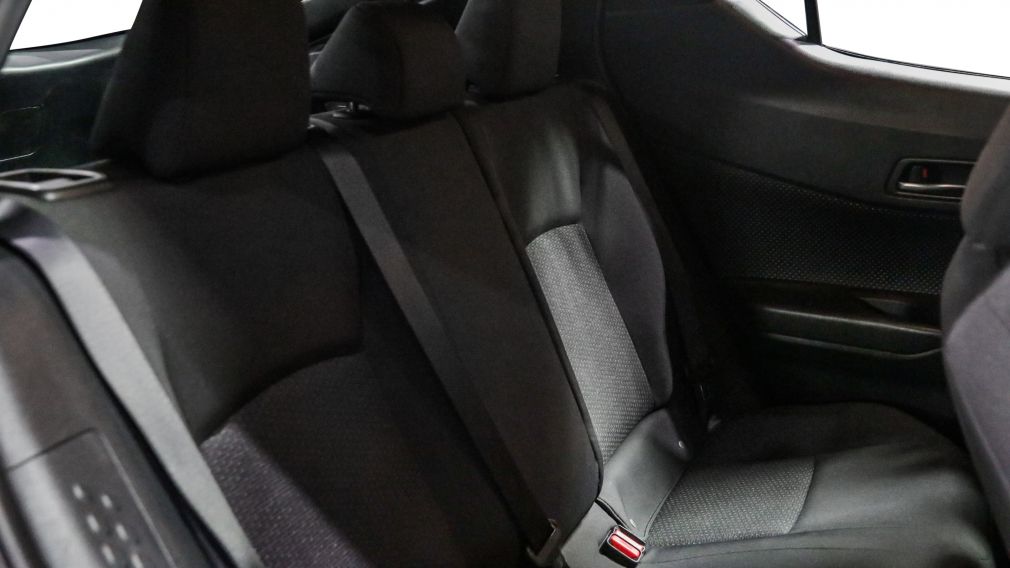 Toyota C-HR XLE 2018 d’occasion à vendre - 23