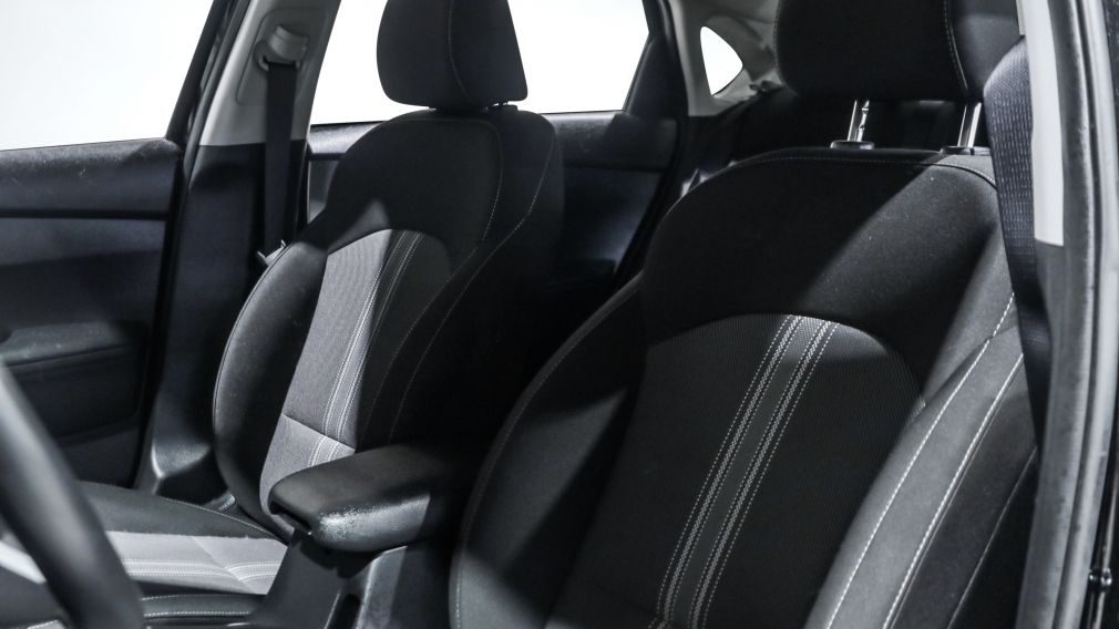 Kia Forte LX 2023 d&rsquo;occasion à vendre - 10