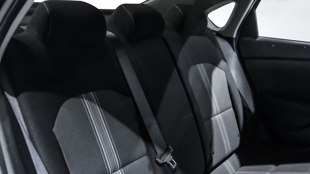 Kia Forte LX 2023 d&rsquo;occasion à vendre - 18