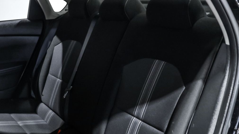 Kia Forte LX 2023 d&rsquo;occasion à vendre - 19