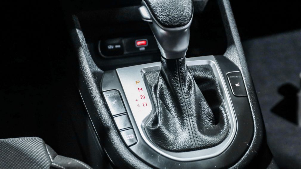 Kia Forte LX 2023 d&rsquo;occasion à vendre - 16