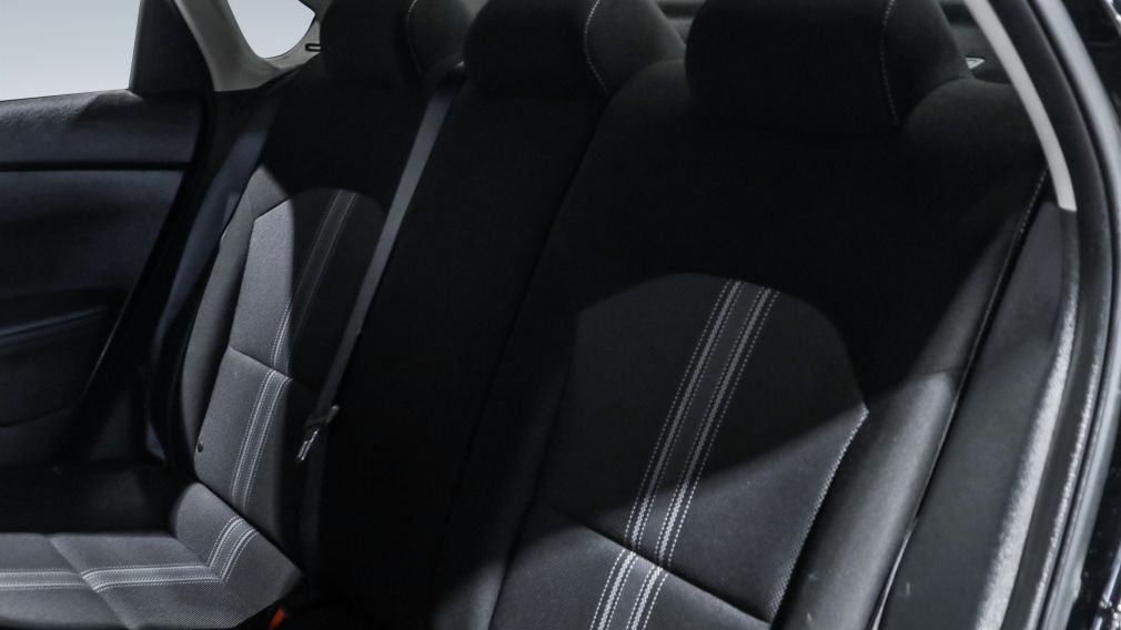 Kia Forte LX 2023 d&rsquo;occasion à vendre - 19
