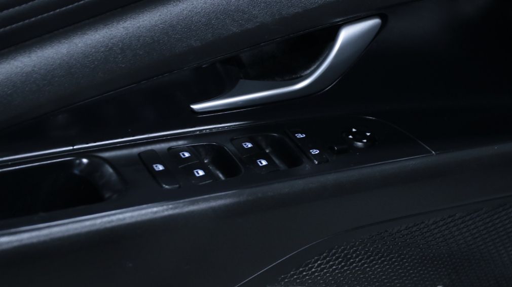 Hyundai Elantra Preferred 2023 d’occasion à vendre - 10