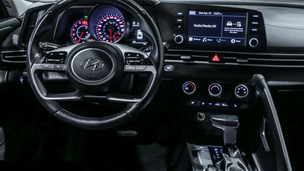 Hyundai Elantra Preferred 2023 d’occasion à vendre - 12
