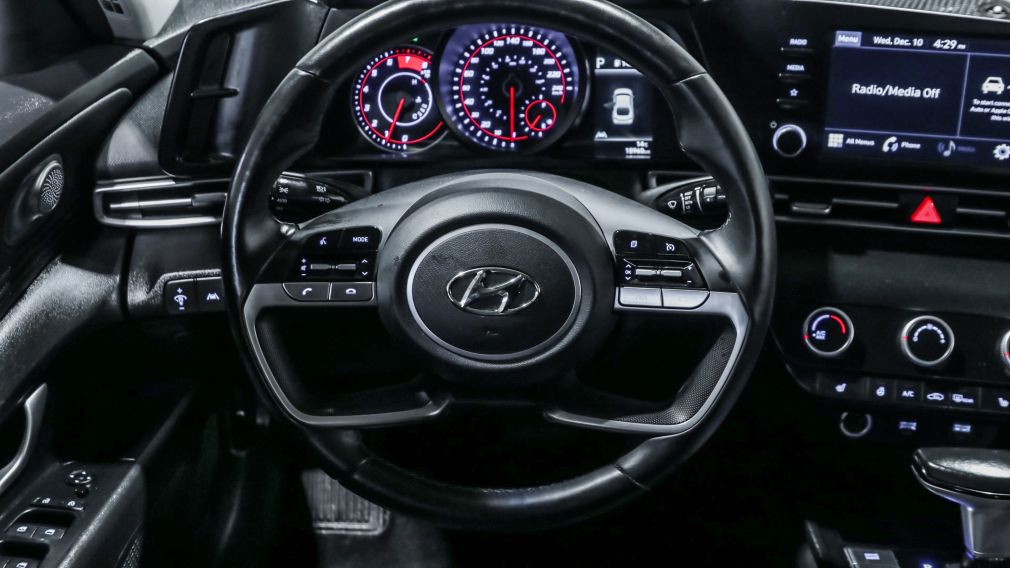 Hyundai Elantra Preferred 2023 d’occasion à vendre - 13