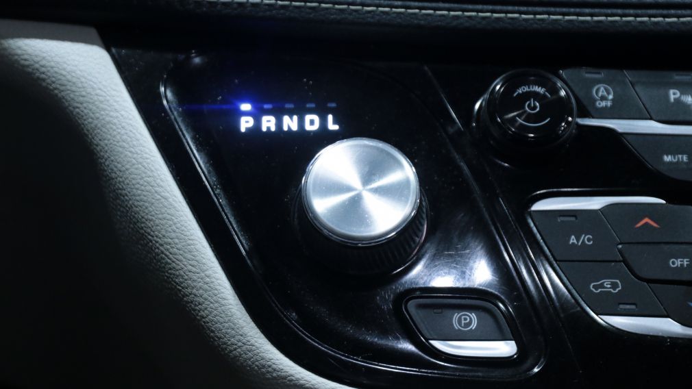 Chrysler Pacifica Touring L 2023 d&rsquo;occasion à vendre - 18