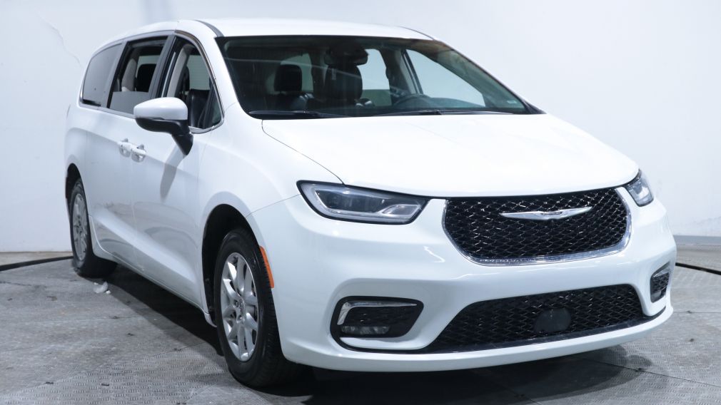 Chrysler Pacifica Touring L 2023 d&rsquo;occasion à vendre - 1