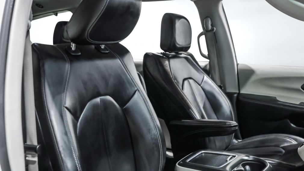 Chrysler Pacifica Touring L 2023 d&rsquo;occasion à vendre - 23