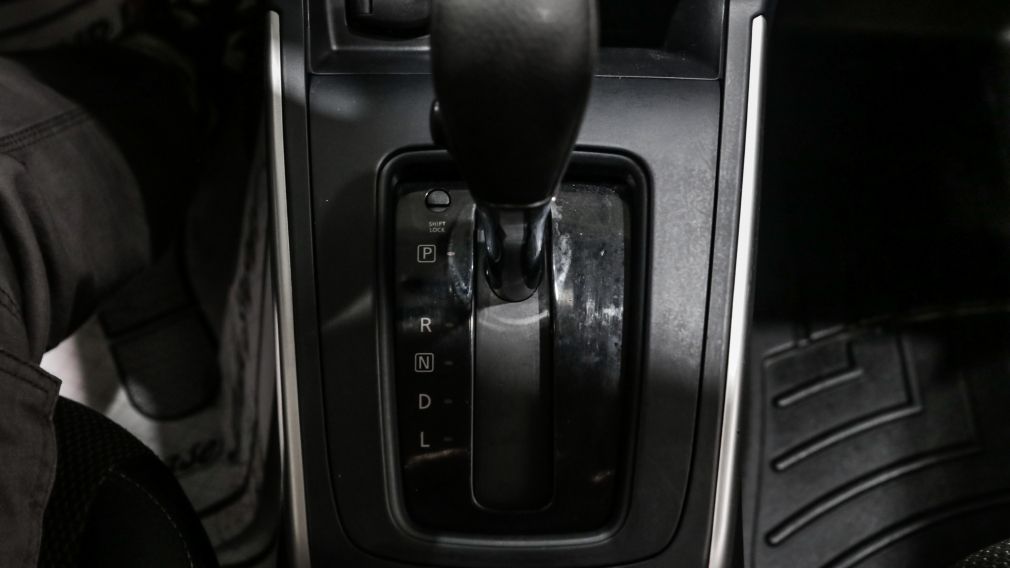 Nissan Sentra S 2018 d&rsquo;occasion à vendre - 16