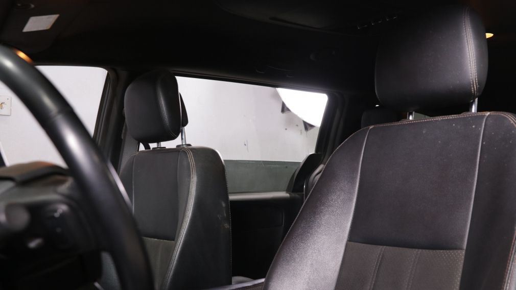 Dodge GR Caravan 35th Anniversary 2019 d&rsquo;occasion à vendre - 8