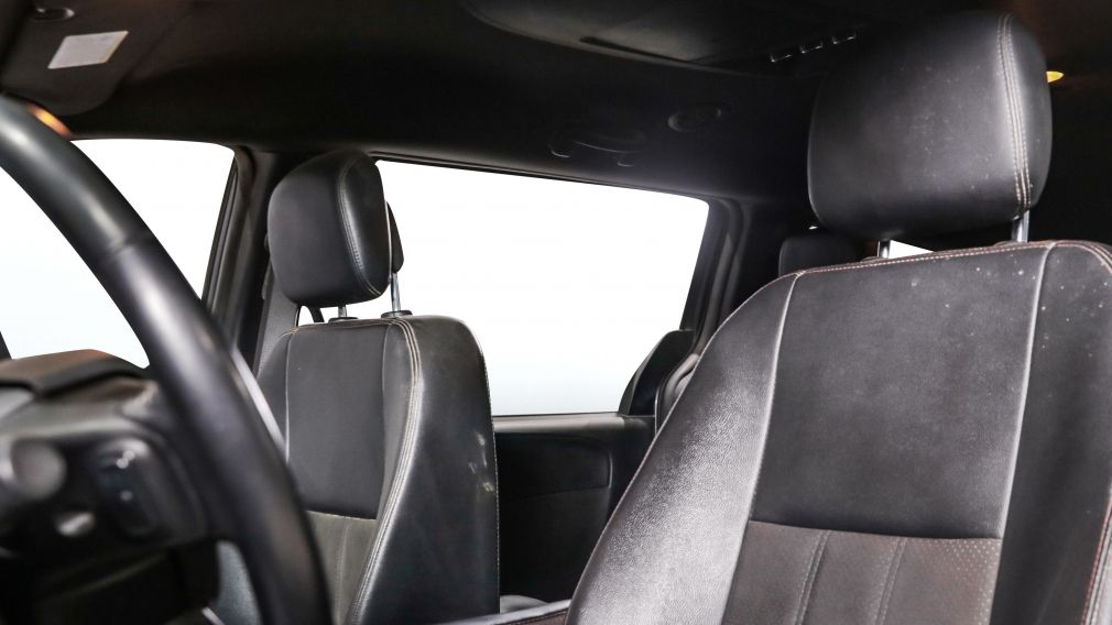 Dodge GR Caravan 35th Anniversary 2019 d&rsquo;occasion à vendre - 7