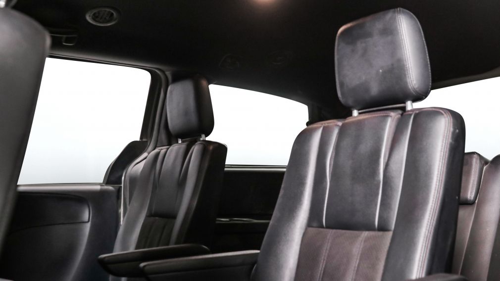 Dodge GR Caravan 35th Anniversary 2019 d&rsquo;occasion à vendre - 17