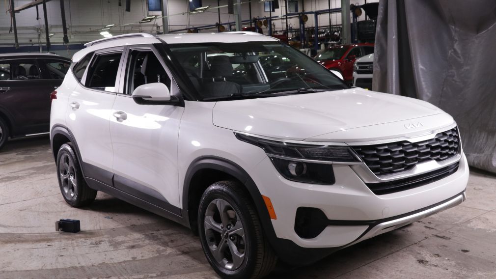 Kia Seltos LX 2023 d&rsquo;occasion à vendre - 1