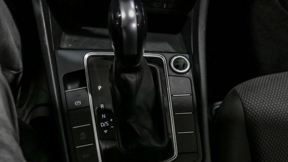 Volkswagen Jetta Comfortline 2021 d&rsquo;occasion à vendre - 16