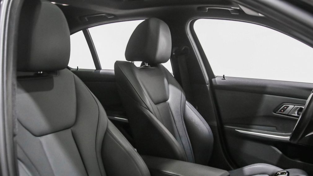 BMW 330I 330i xDrive 2019 d&rsquo;occasion à vendre - 25