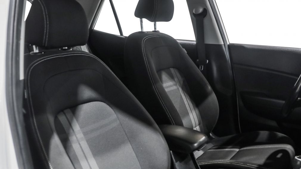 Hyundai Venue Preferred 2022 d’occasion à vendre - 21