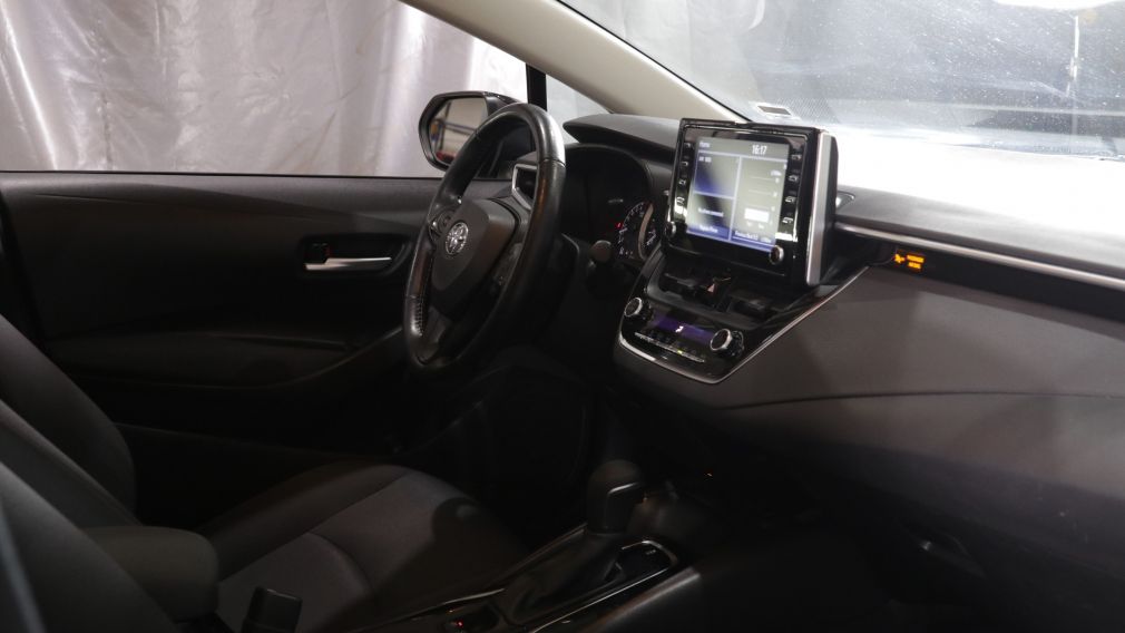 Toyota Corolla LE 2021 d&rsquo;occasion à vendre - 23