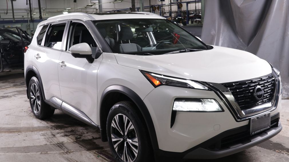 Nissan Rogue SV Moonroof