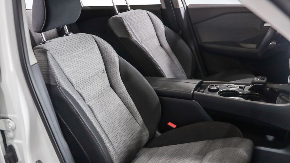 Nissan Rogue SV Moonroof 2023 d&rsquo;occasion à vendre - 23