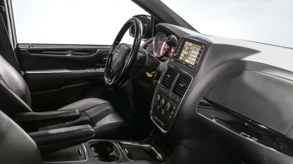 Dodge GR Caravan 35th Anniversary 2019 d&rsquo;occasion à vendre - 25
