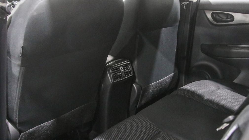 Nissan Qashqai S 2023 d&rsquo;occasion à vendre - 19