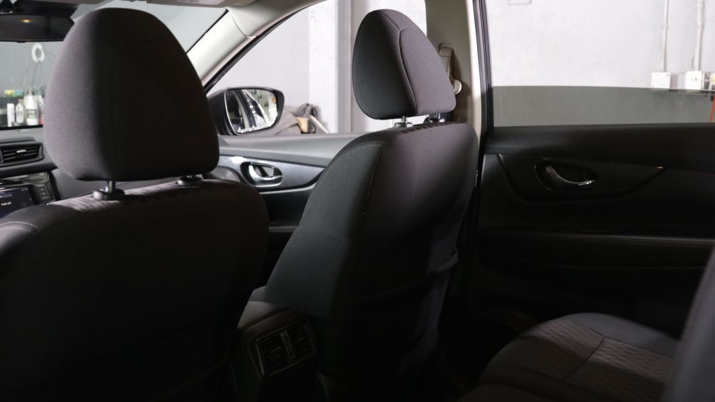 Nissan Rogue SV 2019 d&rsquo;occasion à vendre - 21
