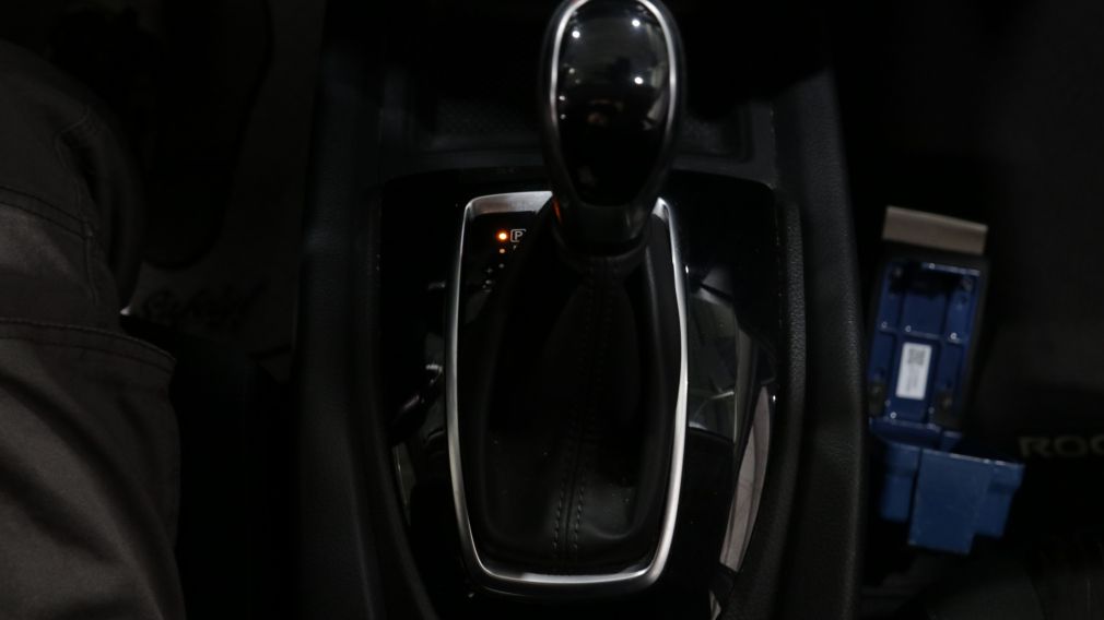 Nissan Rogue SV 2019 d&rsquo;occasion à vendre - 18