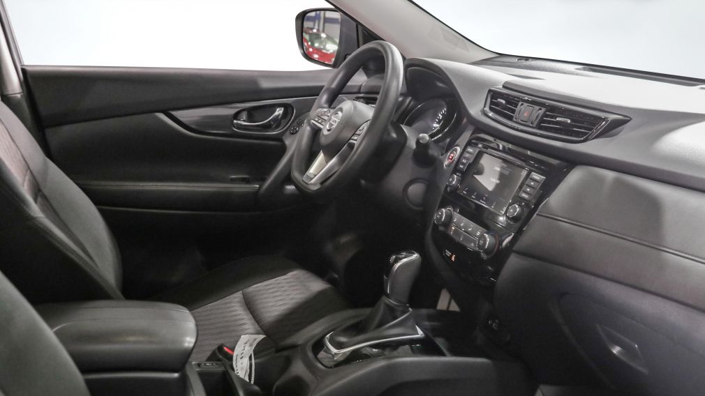 Nissan Rogue SV 2019 d&rsquo;occasion à vendre - 24