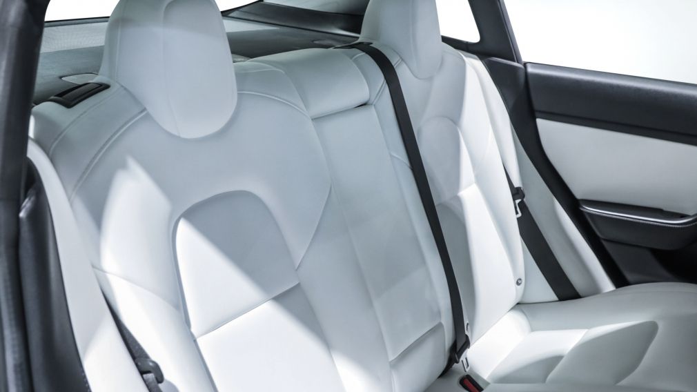 Tesla Model 3 Long Range Battery 2018 d’occasion à vendre - 19