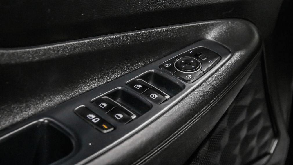 Hyundai Santa Fe Preferred 2021 d&rsquo;occasion à vendre - 11