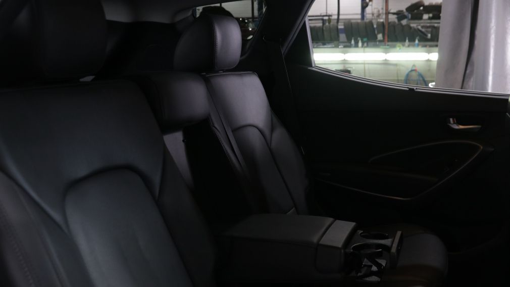 Hyundai Santa Fe SE 2018 d&rsquo;occasion à vendre - 23