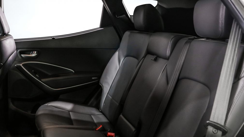 Hyundai Santa Fe SE 2018 d&rsquo;occasion à vendre - 21