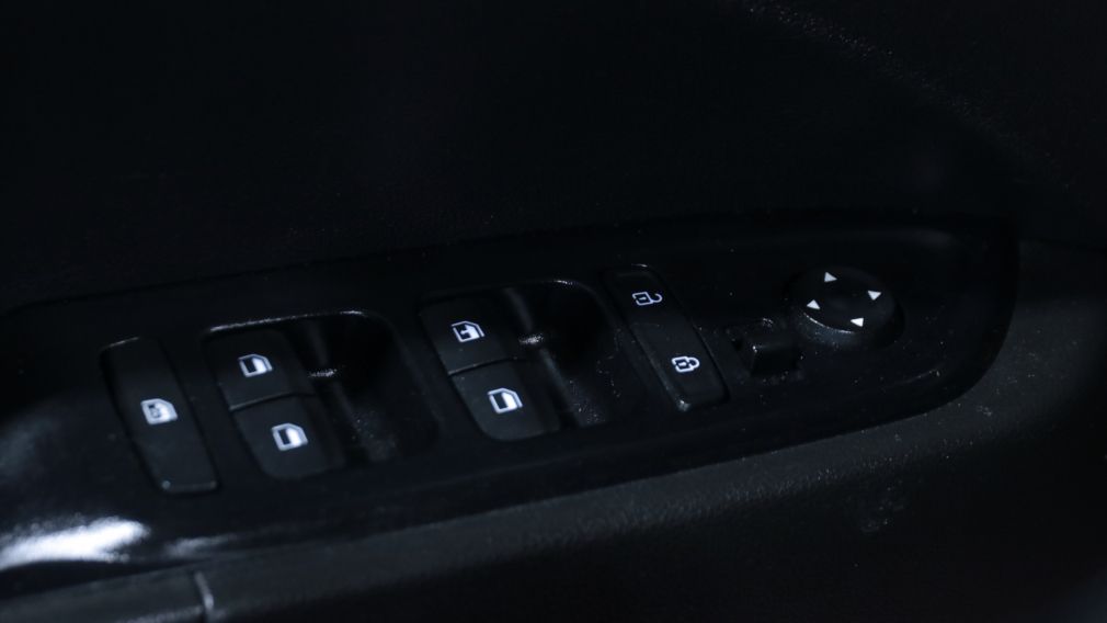 Hyundai Venue Preferred 2021 d&rsquo;occasion à vendre - 11