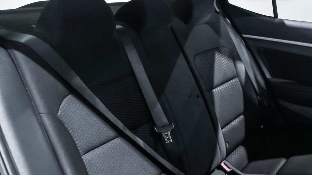 Hyundai Elantra Preferred 2020 d&rsquo;occasion à vendre - 19