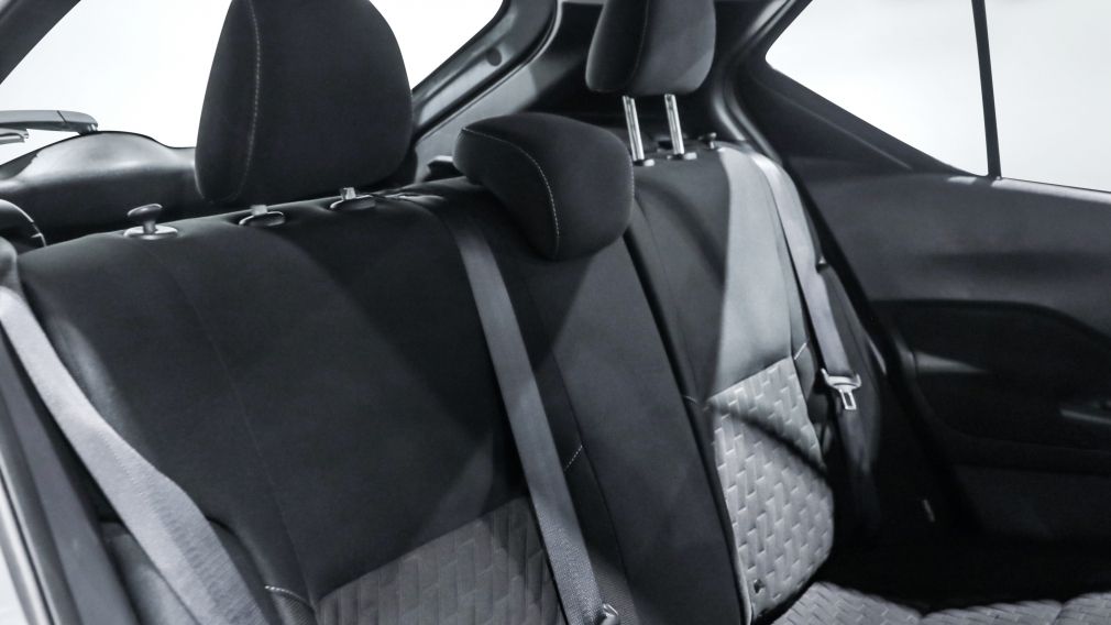 Nissan Kicks S 2021 d&rsquo;occasion à vendre - 19